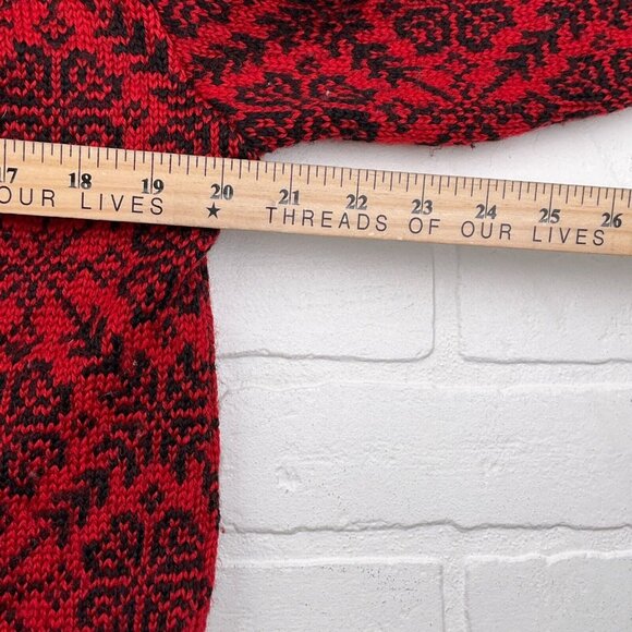 LL Bean Cardigan Women Small Regular Black Red Snowflake Merino Wool Latvia - Picture 8 of 12